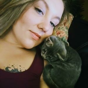 Meet your Posher, Samantha